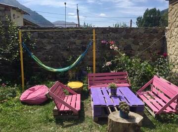 Фотографии Гостевой дом Sunny guesthouse г. Степанцминда (Грузия) №3 Фото Гостевой дом Sunny guesthouse г. Степанцминда 3