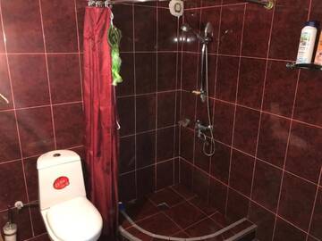 Фото номера Четырехместный номер Проживание в семье Qetino Marsagishvlili Guest House г. Степанцминда 7