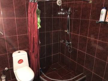 Фото номера Четырехместный номер Проживание в семье Qetino Marsagishvlili Guest House г. Степанцминда 6