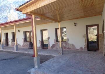 Фото Гостевой дом Vaso-Levani House г. Степанцминда 2