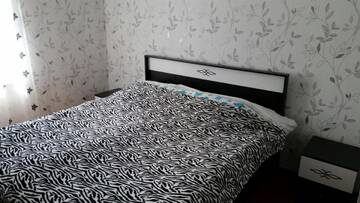 Фото номера Двухместный номер с 1 кроватью или 2 отдельными кроватями, вид на горы Гостевой дом The White House г. Степанцминда 4