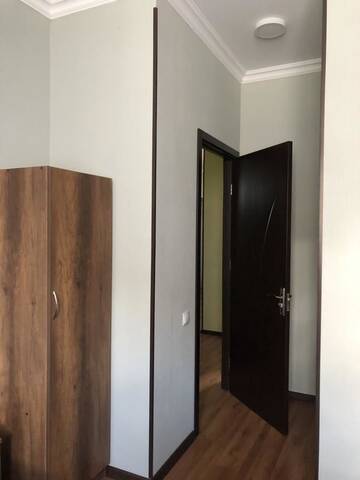Фото номера Трехместный номер «Комфорт» с душем Гостевой дом Guest House Demma г. Степанцминда 5