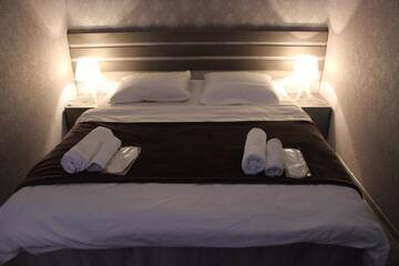 Фото номера Двухместный номер Делюкс с 1 кроватью Гостевой дом Guesthouse Elia г. Степанцминда 8