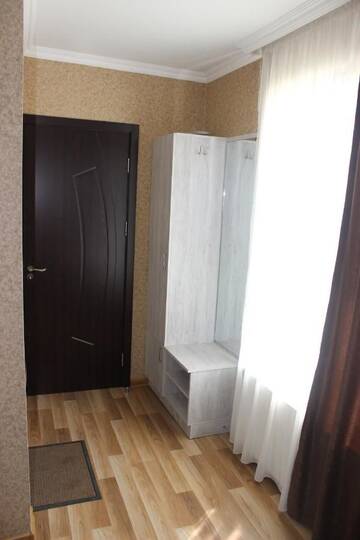 Фото номера Двухместный номер Делюкс с 1 кроватью Гостевой дом Guesthouse Elia г. Степанцминда 12