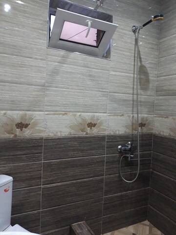 Фото номера Большой двухместный номер с 1 кроватью Гостевой дом Guest House Elguja Qushashvili г. Степанцминда 8