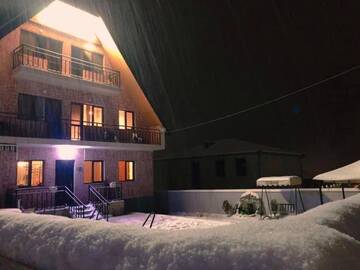 Фото Отель OISHE Boutique Hotel г. Степанцминда 3