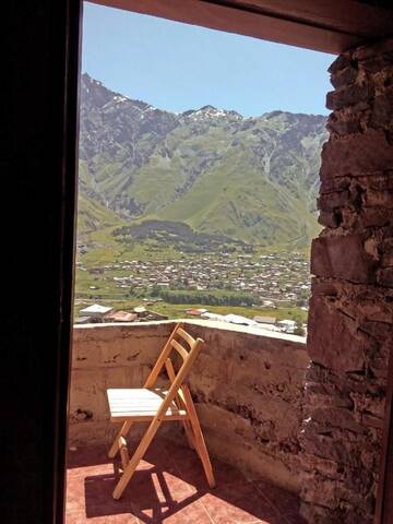 Фото номера Дом для отпуска Дома для отпуска Kazbegi Hut г. Степанцминда 23