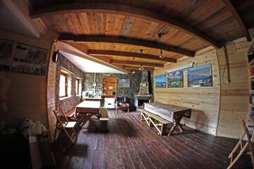Фото номера Дом для отпуска Дома для отпуска Kazbegi Hut г. Степанцминда 30