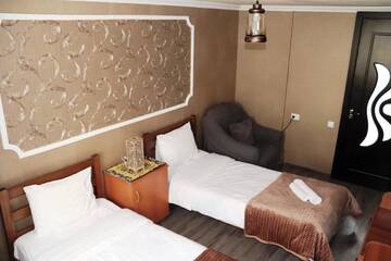 Фото номера Двухместный номер с 1 кроватью и видом на горы Гостевой дом Keti Ciklauri Guest House г. Степанцминда 15