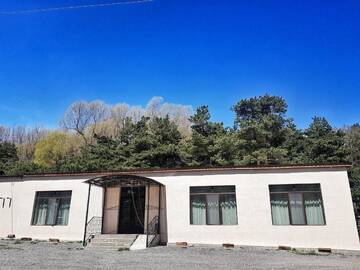 Фото Отель Cozy Hotel in Kazbegi г. Степанцминда 3