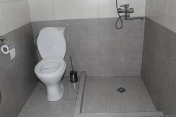 Фото номера Двухместный номер с 2 отдельными кроватями и душем Гостевой дом Guesthouse Suja г. Степанцминда 3