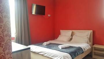 Фото номера Семейный номер Отель Hotel NOA Kazbegi г. Степанцминда 2