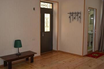 Фото номера Twin Room with Mountain View with Veranda Проживание в семье Ekaterine Guest House г. Степанцминда 38