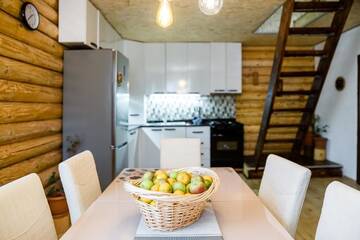 Фото номера Вилла с 2 спальнями Дома для отпуска Old Hut г. Степанцминда 62