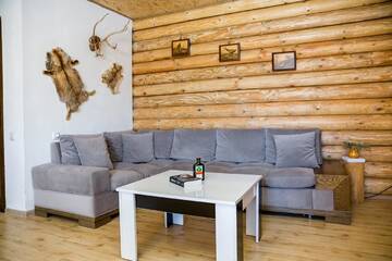 Фото номера Вилла с 2 спальнями Дома для отпуска Old Hut г. Степанцминда 32