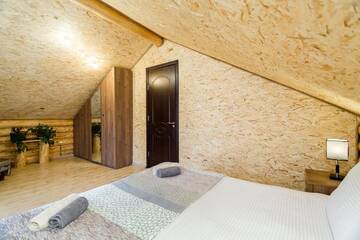 Фото номера Вилла с 2 спальнями Дома для отпуска Old Hut г. Степанцминда 83