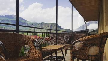 Фото Гостевой дом Sunny Mountain House г. Степанцминда 5