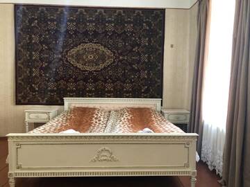 Фото номера Двухместный номер с 1 кроватью и видом на горы Проживание в семье Lia Khaikashvili Guest House г. Степанцминда 27