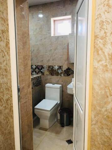 Фото номера Трехместный номер с видом на горы Проживание в семье Lia Khaikashvili Guest House г. Степанцминда 5