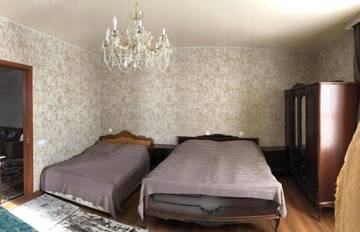 Фото номера Трехместный номер с видом на горы Проживание в семье Lia Khaikashvili Guest House г. Степанцминда 6