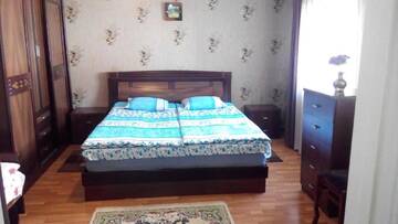 Фото номера Трехместный номер с общей ванной комнатой Гостевой дом Guest House Temur Sujashvili г. Степанцминда 7