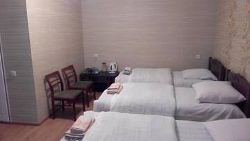 Фото номера Четырехместный номер Гостевой дом Guest House Temur Sujashvili г. Степанцминда 3