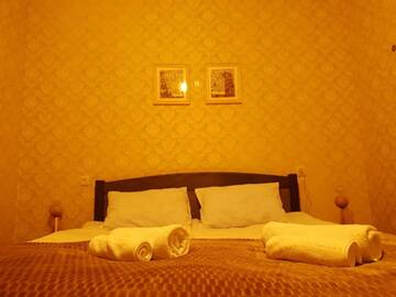 Фото номера Двухместный номер с 1 кроватью и видом на горы Мини-отель Nikolo Inn г. Степанцминда 6