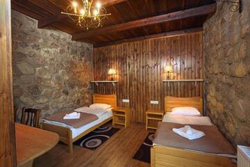Фото Мини-отель GK Hotel г. Степанцминда 5