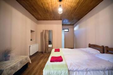 Фото Гостевой дом Guesthouse Nicolo г. Степанцминда 1