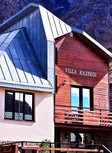 Фото Отель Villa Kazbegi г. Степанцминда 1
