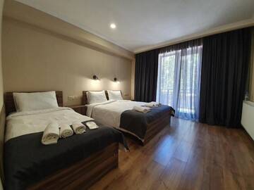 Фото Отель Hotel Gold Kazbegi г. Степанцминда 3