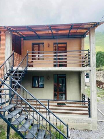 Фото Отель Wander Kazbegi Hotel г. Степанцминда 3